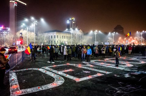 Democratia - Protest anticoruptie - Piata Victoriei