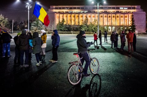 Protest anticoruptie - Piata Victoriei