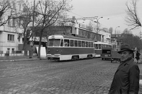 tramvai  linia 5 Piata Dorobanti 08.04.1976