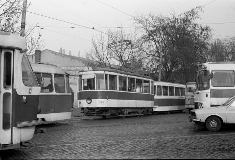 V 01 nr. 366 linia 9 Regie 12.01.1977