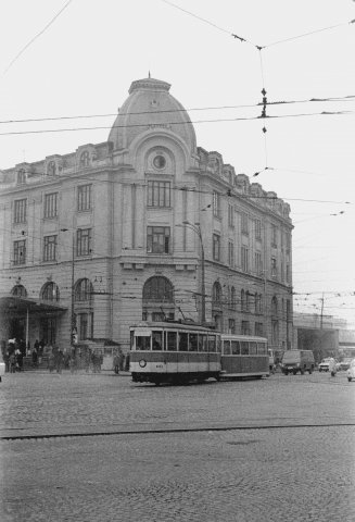 V 09 nr. 441 linia 10 Gara de Nord 18.12.1975