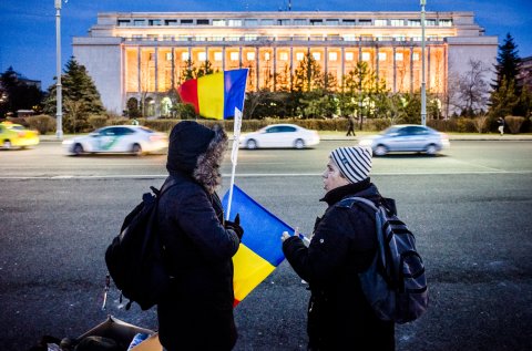 Protest anticoruptie - Piata Victoriei