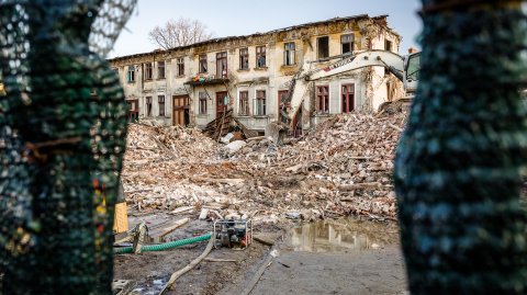Demolare - Calea Serban Voda