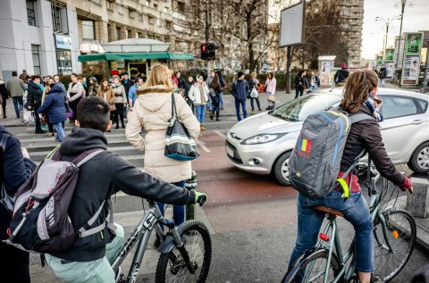 Trecere de pietoni - Piata Victoriei