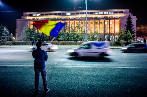 Protest anticoruptie - Piata Victoriei