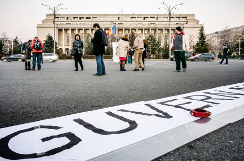 Protest anticoruptie - Piata Victoriei