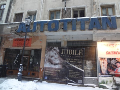 Fostul Autotitan si magazinul de vopsele si metalo-casnice