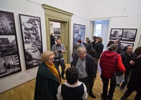 Expoziția Mărturii fotografice ale cutremurului din 4 martie 1977