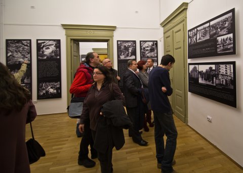 Expoziția Mărturii fotografice ale cutremurului din 4 martie 1977