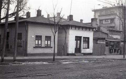 Calea Calarasilor, intre Piata Muncii (Bariera Vergului) si Sfanta Vineri