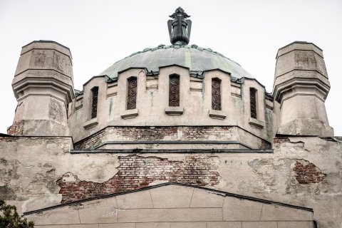 Cupola si hornurile - Crematoriul Cenusa