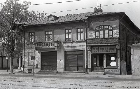 Soseaua Mihai Bravu inainte de demolare