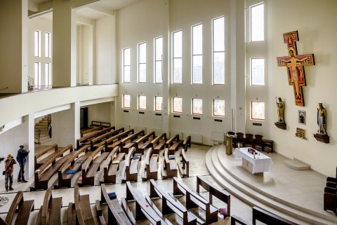 Interior -  Biserica Sfantul Francisc de Assisi