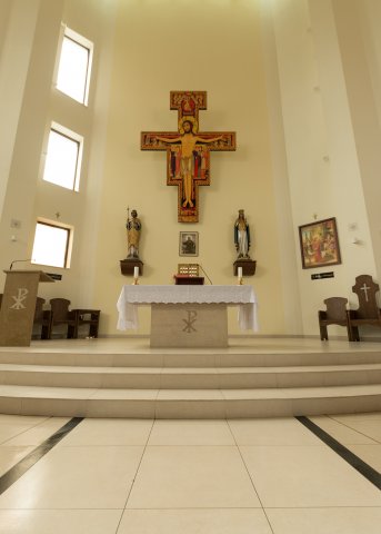 Biserica Sfântul Francisc de Assisi - Interior