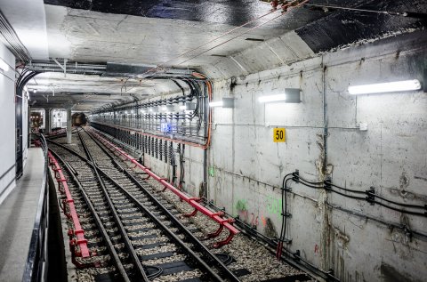 Tunel - Statia de metrou Laminorului