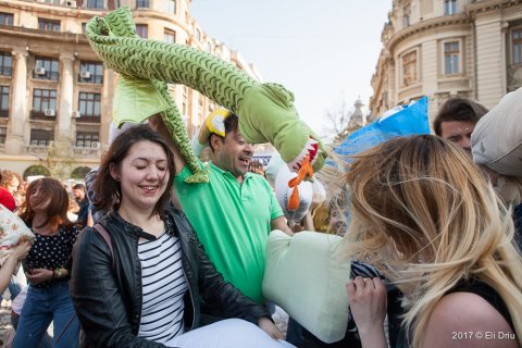 Pillow Fight 2017