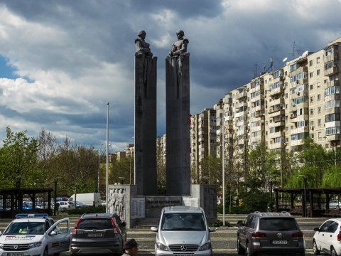 Monumentul Eroilor militari romani cazuti la datorie