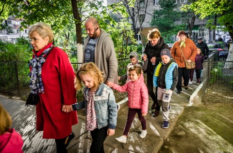 Excursie cu parintii - Cartierul Tineretului