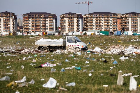 Camion - Strada Teiuș