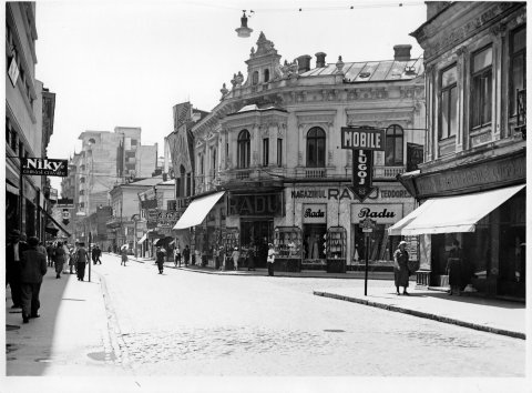 Calea Victoriei colț cu Strada General Berthelot