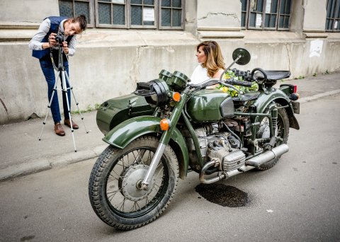 Nuntă pe motocicletă - Strada Romulus