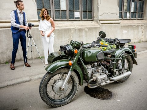 Nuntă pe motocicletă - Strada Romulus