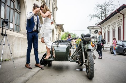 Nuntă pe motocicletă - Strada Romulus