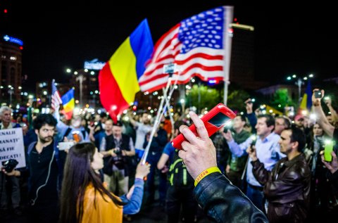 Protest anticorupție - Piața Victoriei