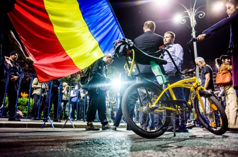 Protest anticorupție - Piața Victoriei