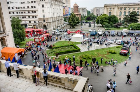 Balconul din care Nicolae Ceaușescu a ținut ultimul discurs - Ziua Porților Deschise la Ministerul Afacerilor Interne