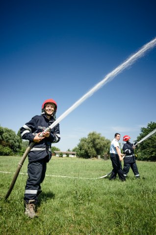 Voluntari - Antrenamente pentru intervenție - Centrul de Pregătire al Pompierilor General de Brigadă Corneliu Stoicheci