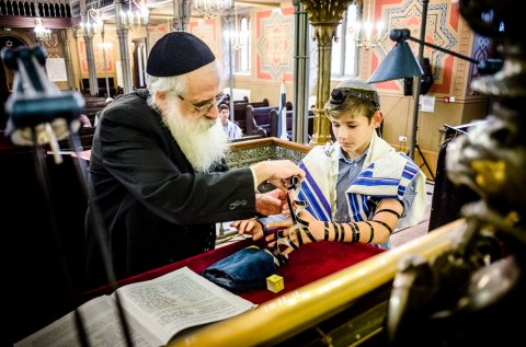 Bar Mitzvah - Templul Coral