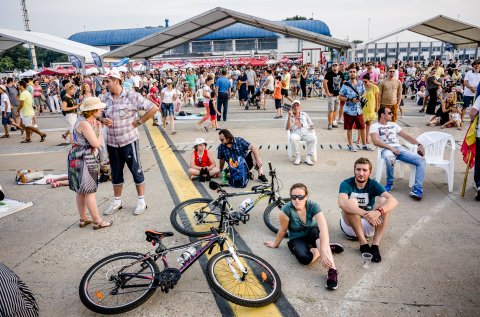 Spectatori - BIAS 2017 - Aeroportul Băneasa