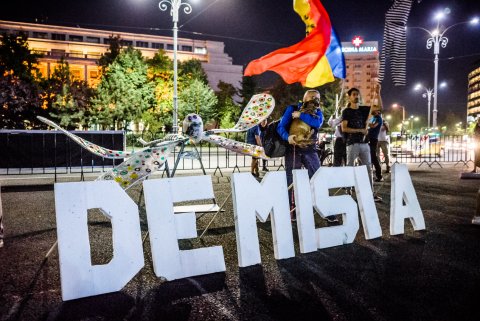 Protest Roșia Montană - Piața Victoriei