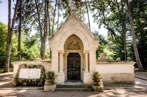 Cavoul familiei Bibescu - Palatul Mogoșoaia