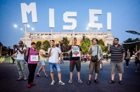 Protest Roșia Montană - Piata Victoriei