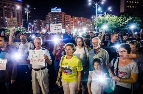 Protest Roșia Montană - Piata Victoriei