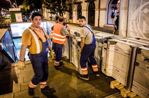 Turnicheții noi - Stația de metrou Tineretului