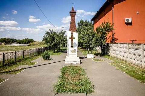 Monumentul Revoluției 1989 - Popești-Leordeni