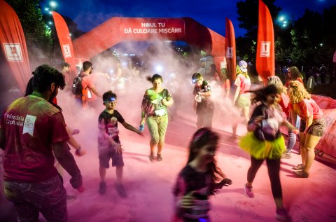 Color Run Night 2017 - Bulevardul Unirii