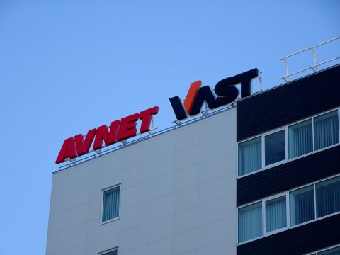 AVNET, VAST - firme din zona corporatista Pipera