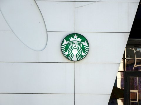 Starbucks - firme din zona corporatista Pipera