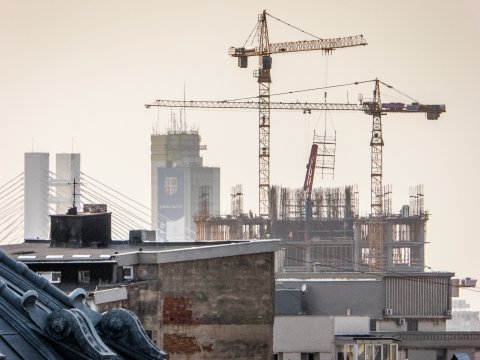 Vedere către Gara de Nord de pe terasa clădirii Magheru One