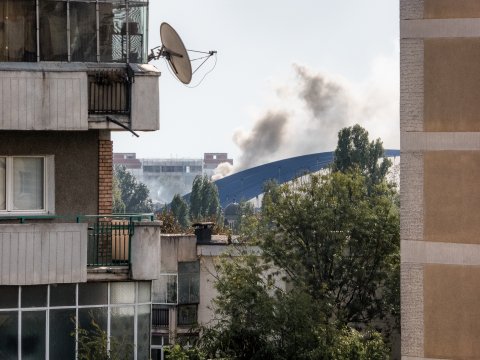 Incendiul de la azilul de bătrâni Mihai Bravu văzut din Tineretului