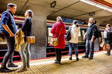 Peron - Stația de metrou Pipera