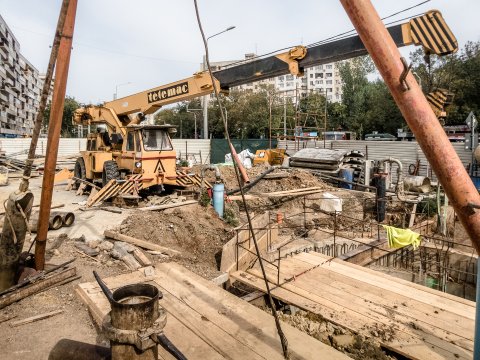 Șantier - Magistrala de metrou Drumul Taberei - Stația Brâncuși