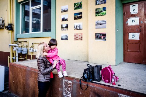 Expoziție foto - Cartierul văzut de pantelimonezi - Uriași de Pantelimon - Make a Point - Șoseaua Morarilor - Postăvăria Română