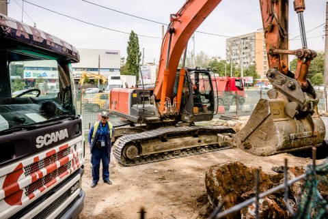 Șantier - Magistrala de metrou Drumul Taberei - Stația Favorit