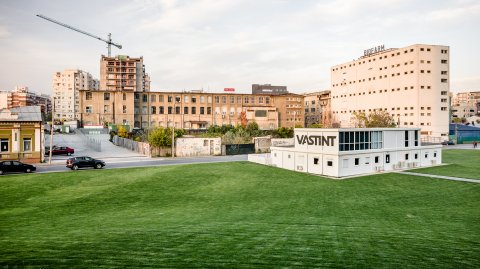 Fabrica Crinul și Biofarm - Strada Ion Minulescu