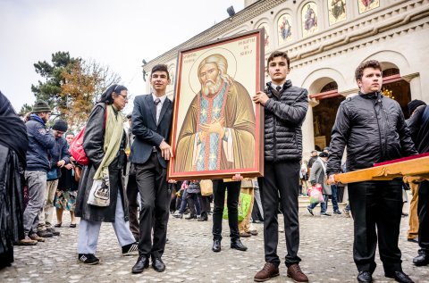 În așteptarea Patriarhului Kirill